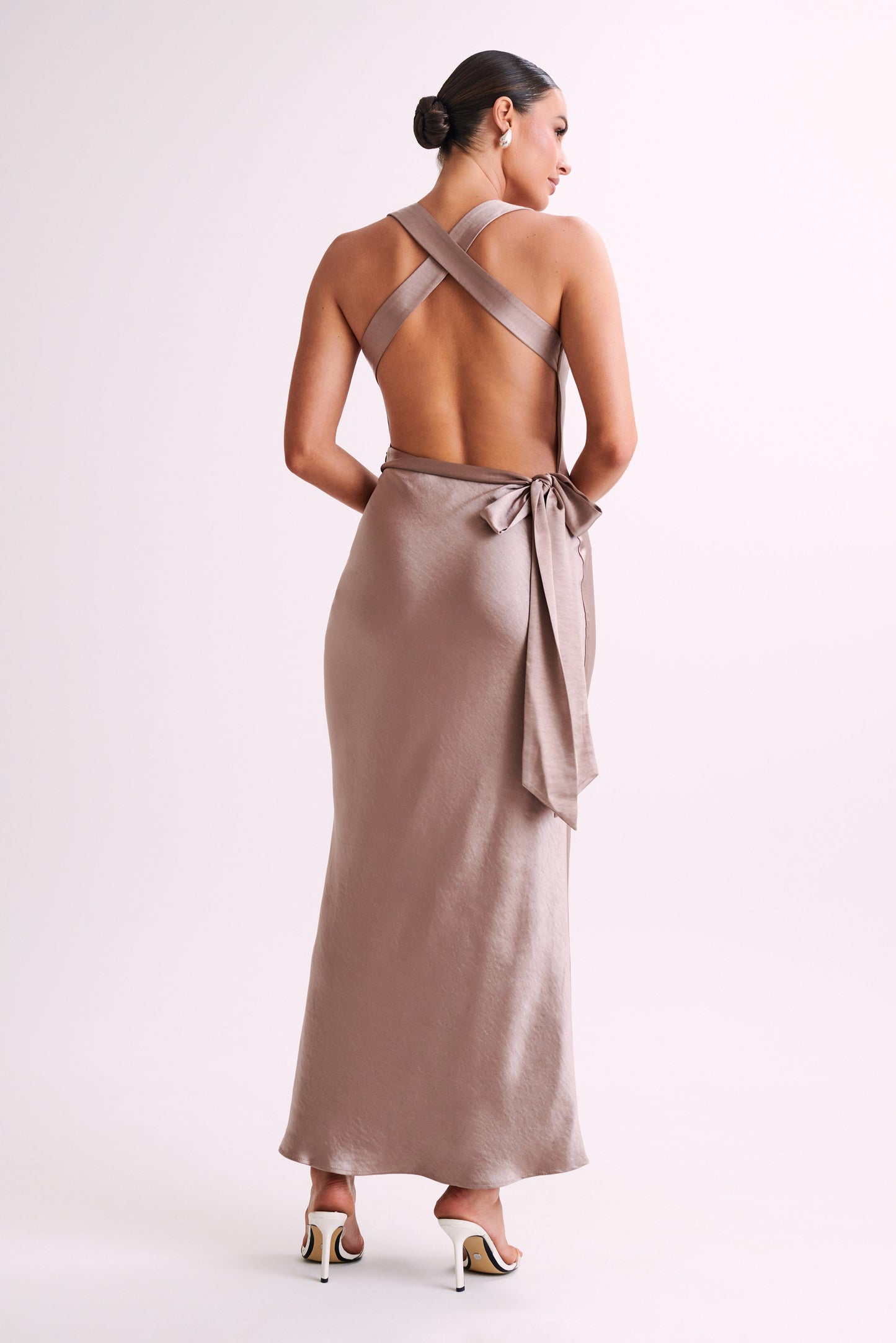 ROF Caellie Saten Cowl Maxi Elbise - Taupe