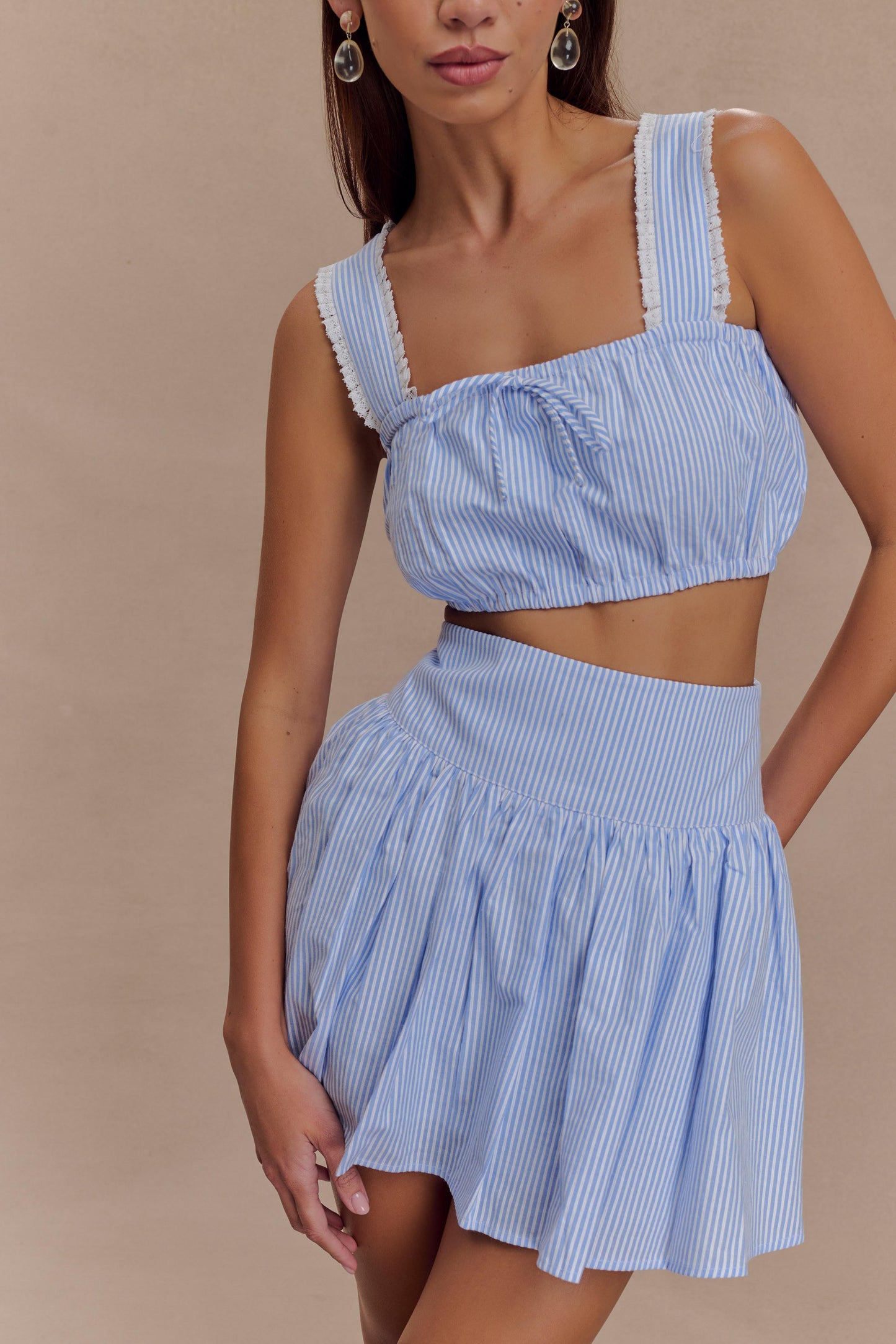 ROF Gretel Kolsuz Crop Top - Mavi Çizgili