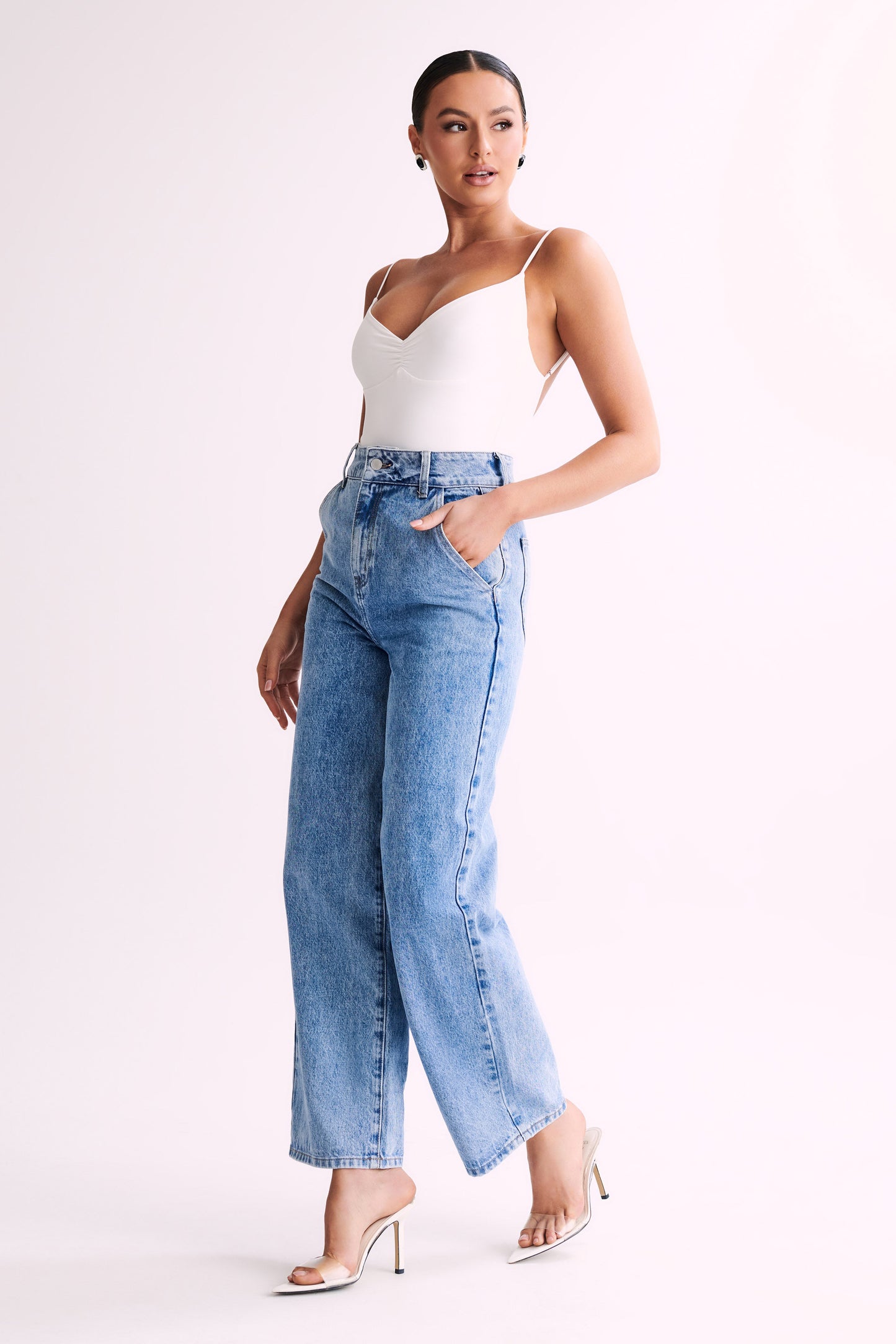 ROF Leah Geri Dönüşümlü Naylon Sırtsız Bodysuit - Beyaz