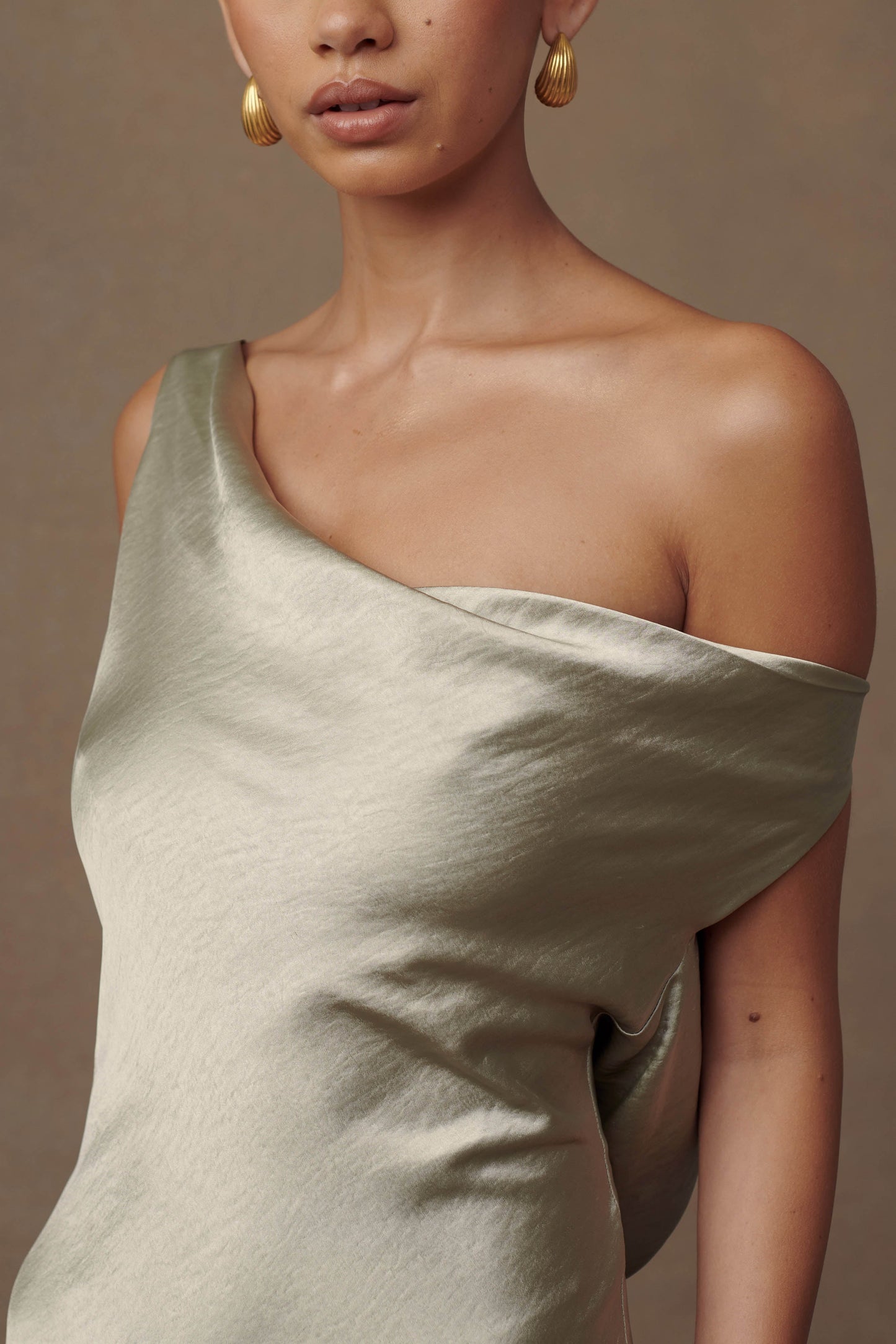 ROF Yvette Slip Uzun Elbise Asimetrik Etek - Adaçayı