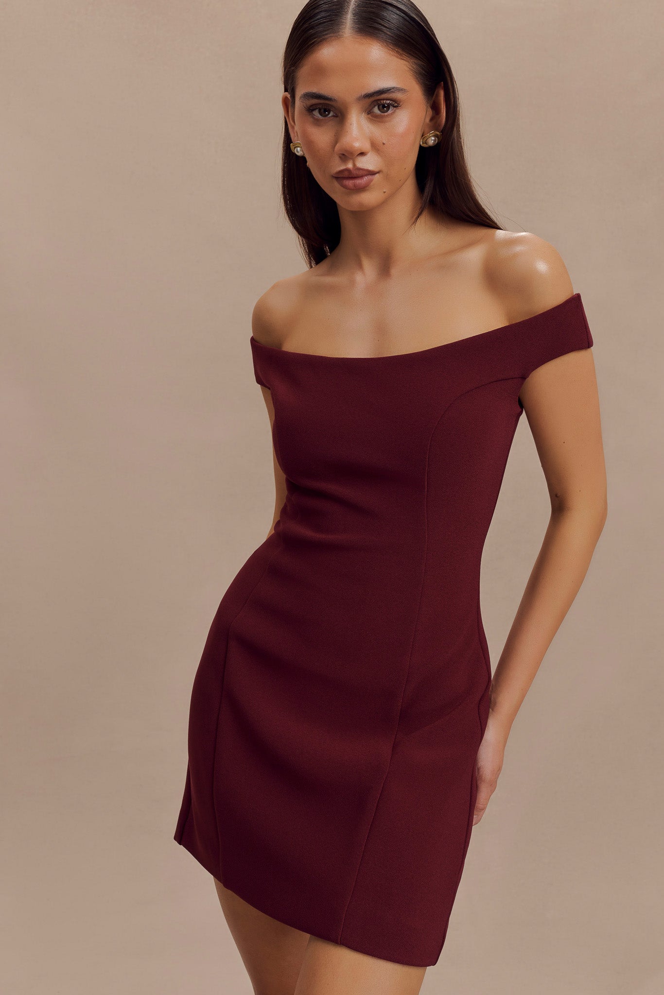 ROF Cassidy Krep Düşük Omuz Mini Elbise - Merlot