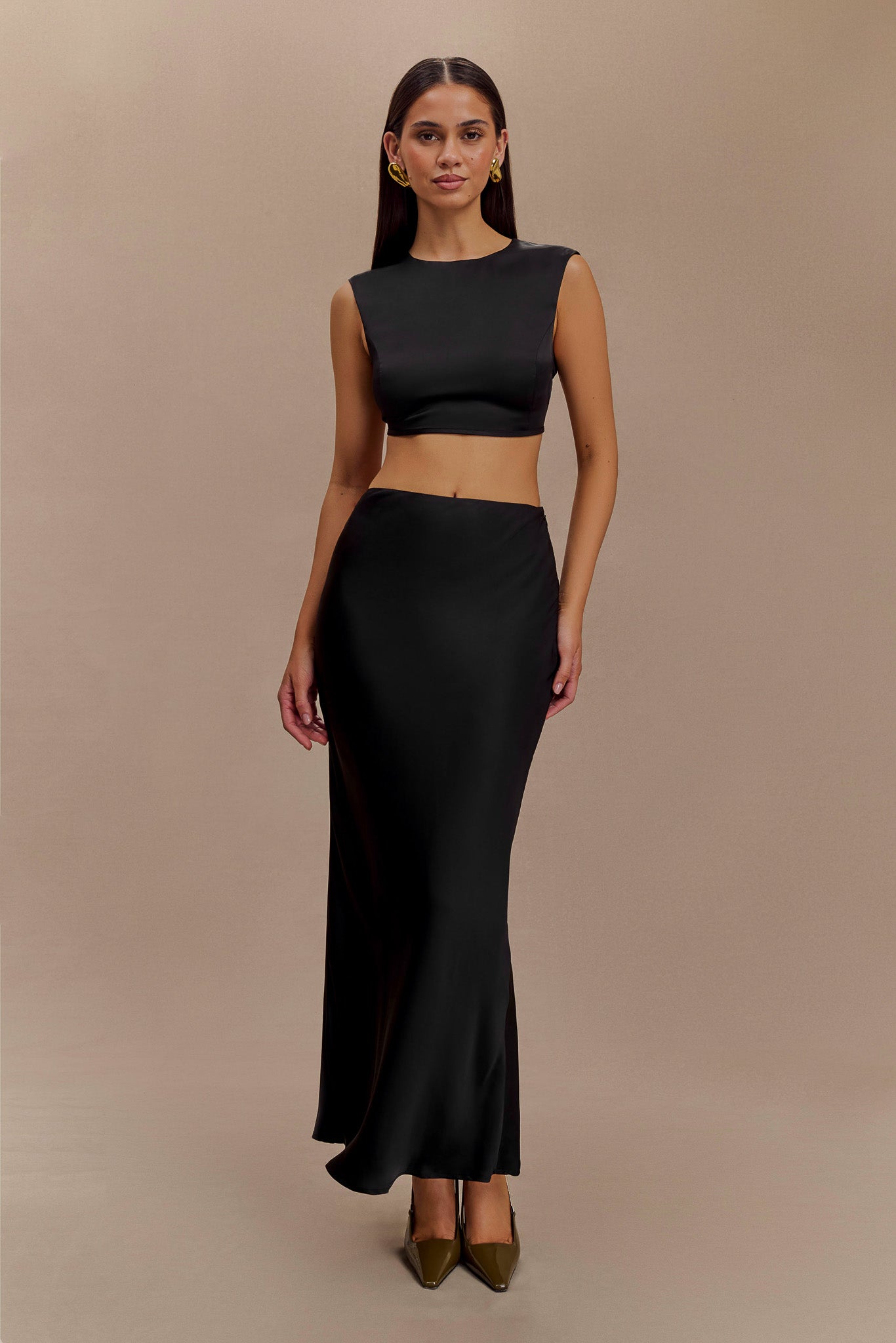 ROF Viviana Saten Kolsuz Crop Top - Siyah