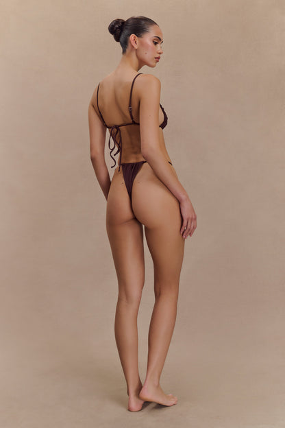 ROF Andie Dantelli String Yan Bikini Altı - Çikolata