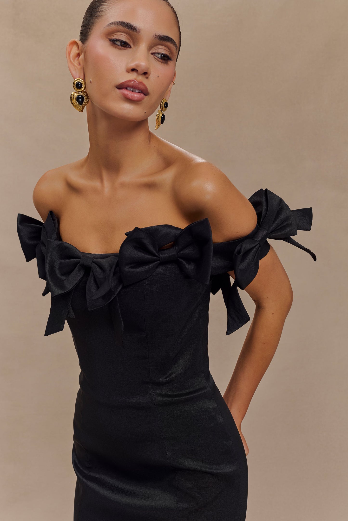 ROF Rose Straplez Fiyonklu Mini Elbise - Siyah