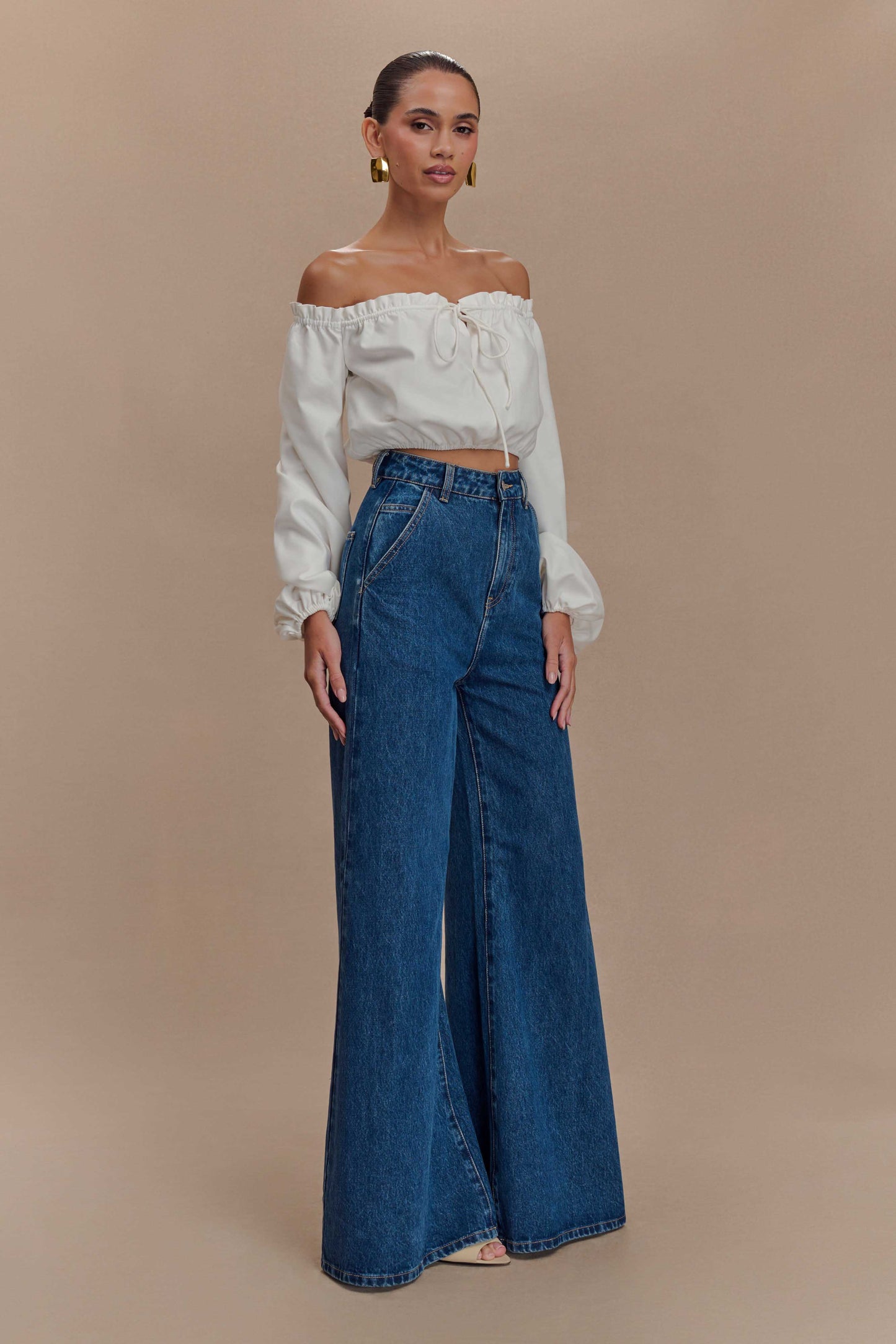 ROF Salome Düşük Omuz Crop Top - Beyaz
