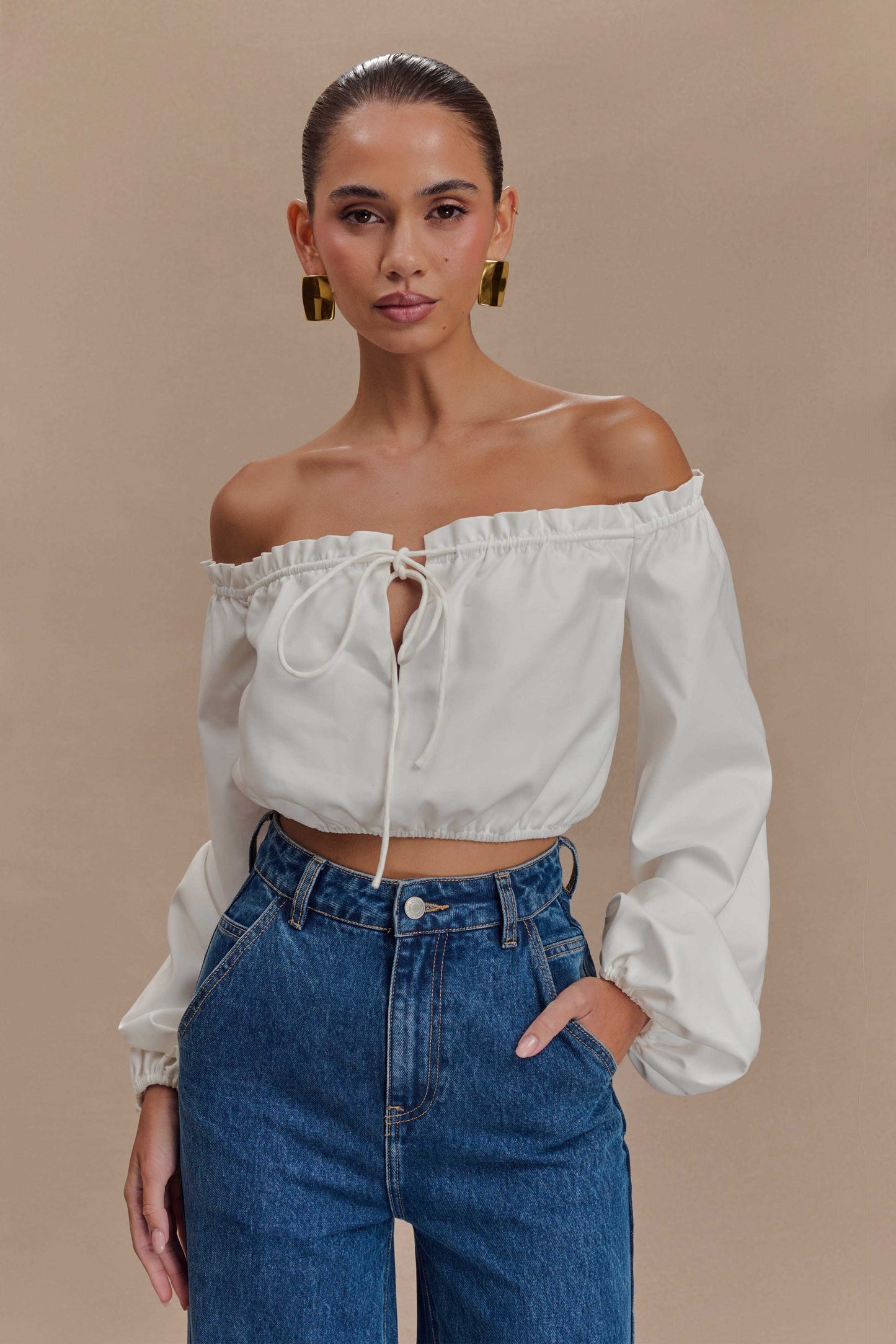 ROF Salome Düşük Omuz Crop Top - Beyaz